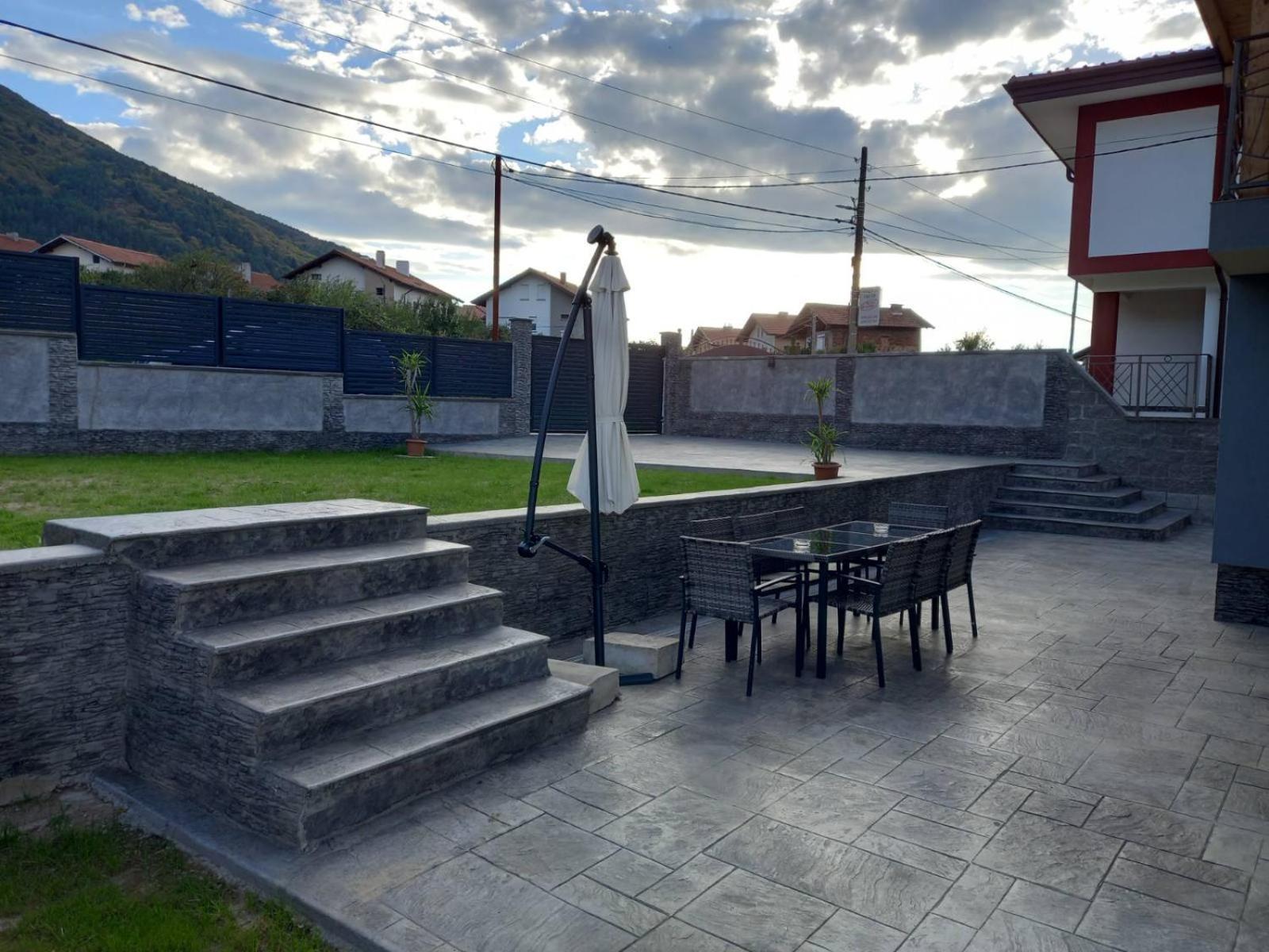 Къщи За Гости "Алитея" Saparewa Banja Exterior foto