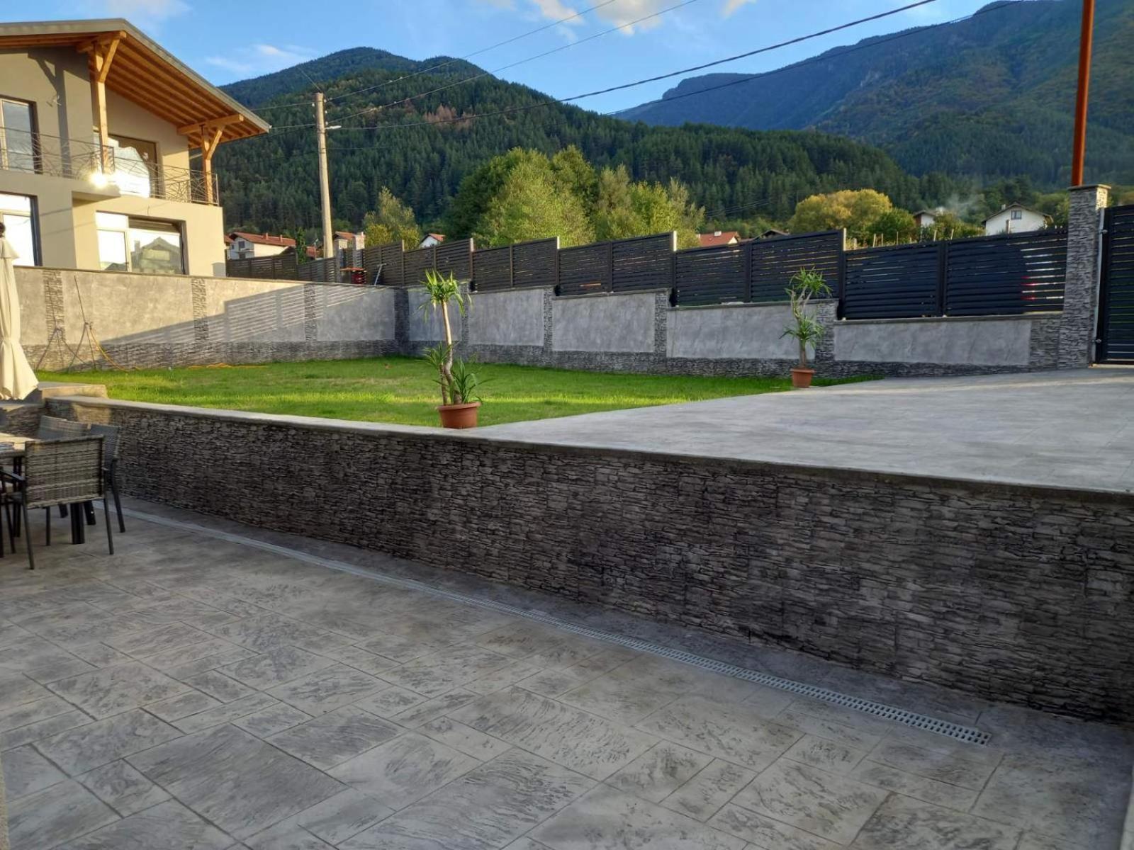 Къщи За Гости "Алитея" Saparewa Banja Exterior foto